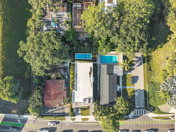 Exterior 4, Luxury Pool Home - Downtown Brickell, Miami-Dade
