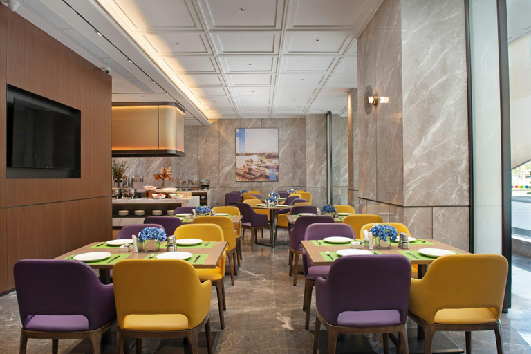 Food & Drinks 5, Hampton by Hilton Shantou Chaoyang, Shantou