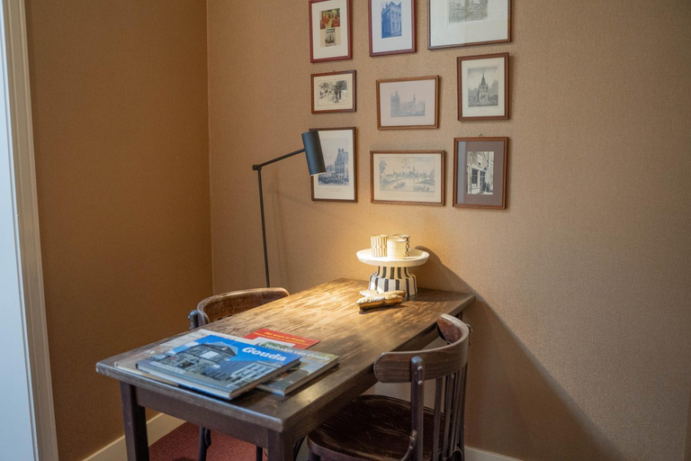Others 5, The Guesthouse, Gouda
