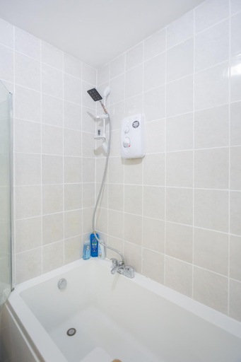 Others 3, Central London stays, London