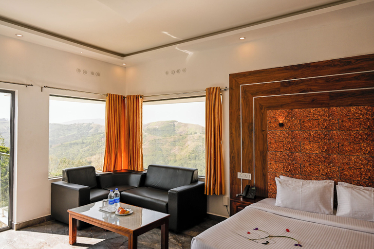 Room 2, Abad Silver Mist, Idukki