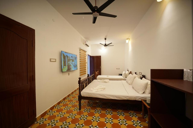 Bedroom 2, Chettinad Packer Comfort, Sivaganga