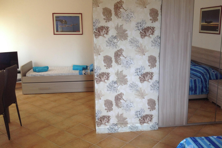 Room 2, Residence Argentiera Apartments, Sassari