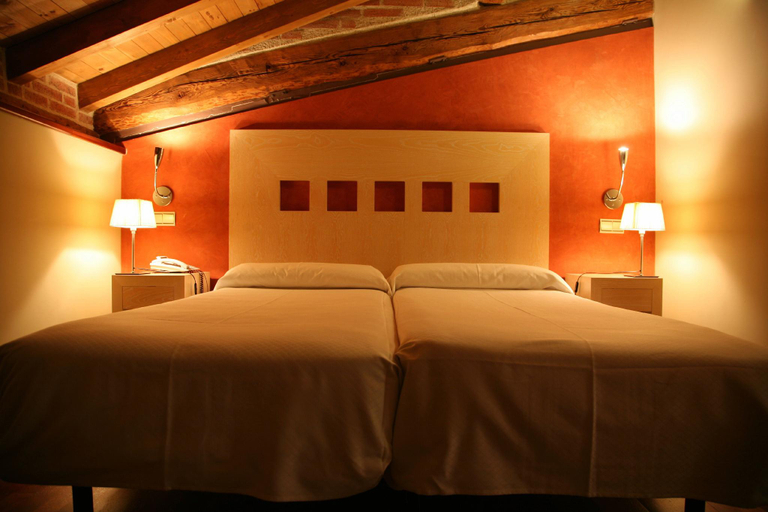 Bedroom 2, Izan Puerta de Gredos, Ávila