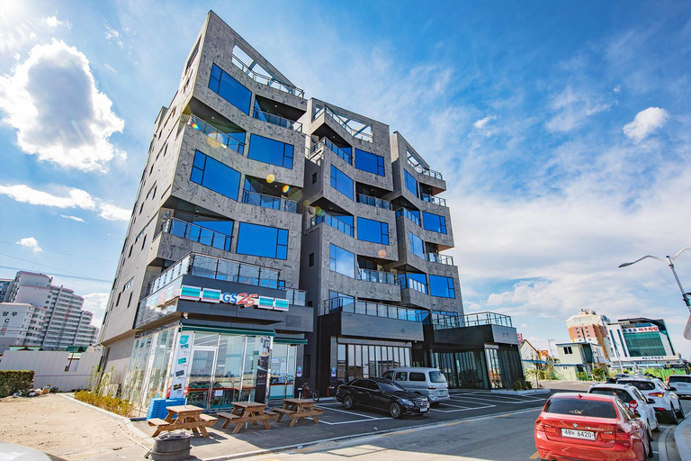 Exterior & Views 1, Sokcho Pool View Spa Pool Villa, Goseong