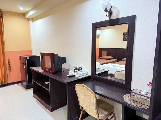 Room 2, Nongbua Greenview Hotel, Muang Nong Bua Lam Phu