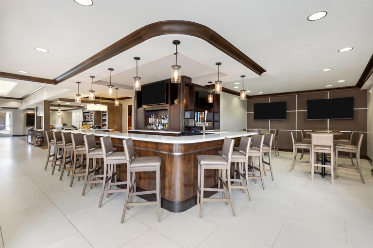 Food & Drinks 5, Hilton Garden Inn Dulles North, Loudoun