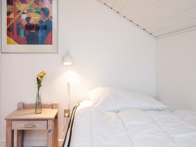 Bedroom 3, 6 Person Holiday Home in Romo, Tønder