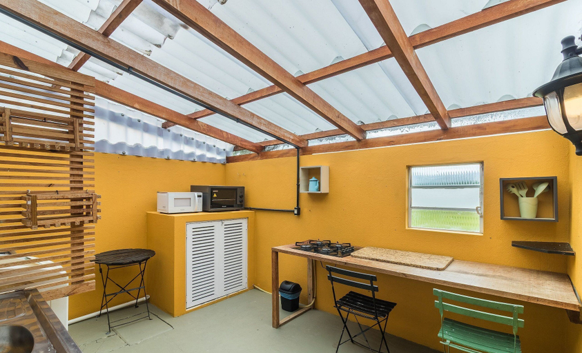 Private kitchen, Two-story House With 2 Suites in Pereque Bfj0506, Porto Belo