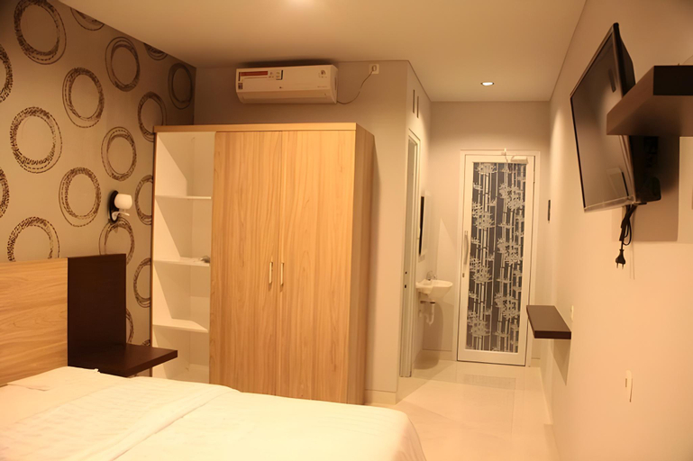 Others 5, Double A House , Badung