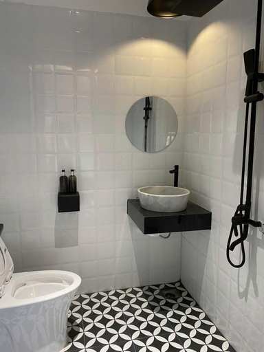 Bathroom 3, Nhat Quang House 2, Da Nang