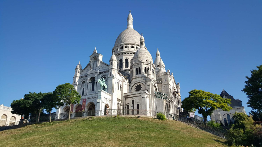 Exterior & Views 5, Paris Montmartre, Mairie du 18e, Paris