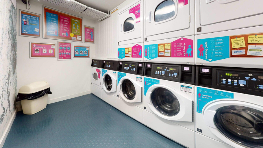 Laundry room, Student Only iQ Bristol, Bristol