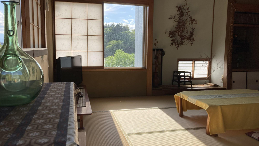 Bedroom 2, Guesthouse Hikobae, Kitakami