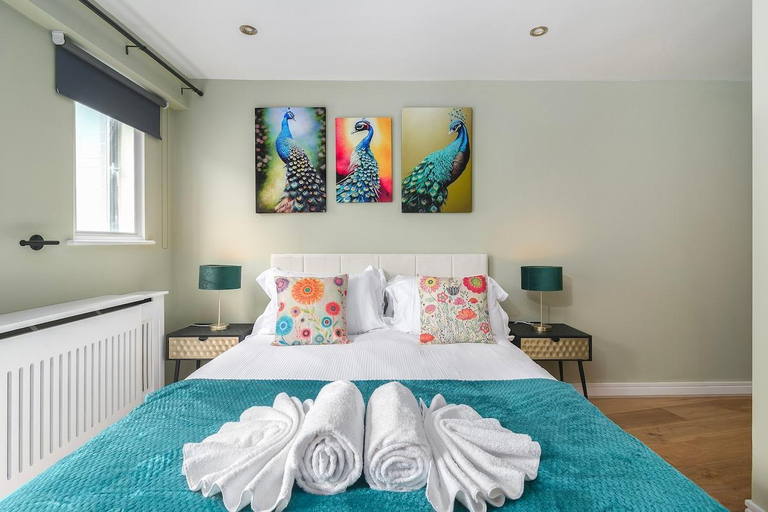 Bedroom, The Old Street Apartments, London