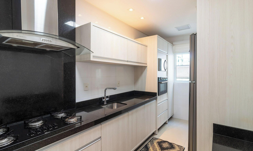 Private kitchen 5, 2-suite Apt w/ BBQ 550m From the Beach Ebf0702, Itapema