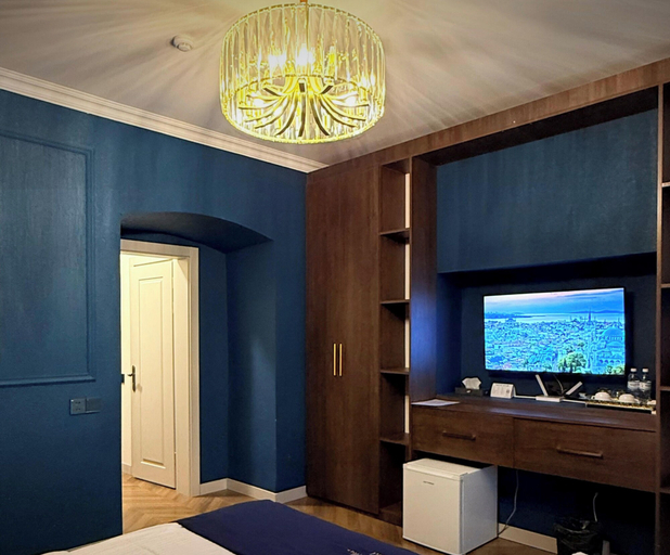 Bedroom 2, Gold Perla De Mar Hotel, Baku