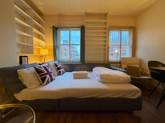 Bedroom, Stockwell Apartments, London
