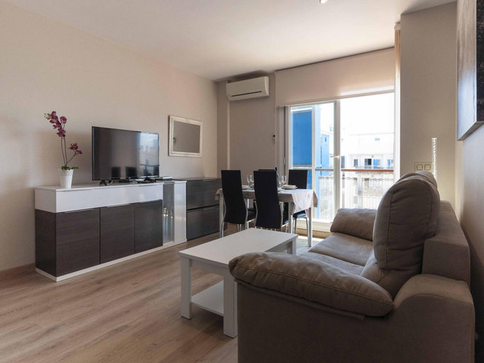 4, Apartment in Roses near Santa Margarita Beach, Girona