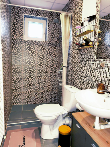 Bathroom 2, Apartmany Chalupkova ulica Presov - Solivar, Prešov