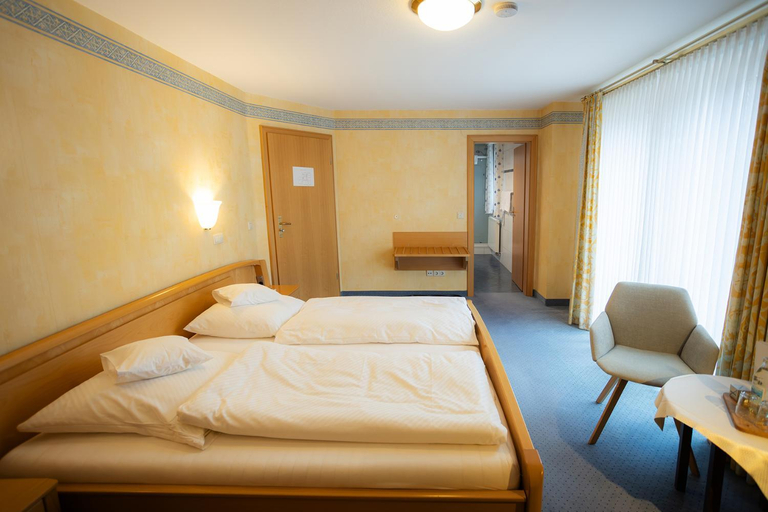 Bedroom 2, Hotel Bischof, Hochsauerlandkreis