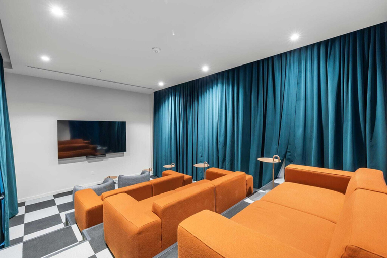 Theater show, Miami Worldcenter Condo- Downtown Miami - We Host, Miami-Dade