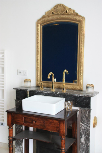 Bathroom 2, Le Clos de la Canardiere, Loir-et-Cher