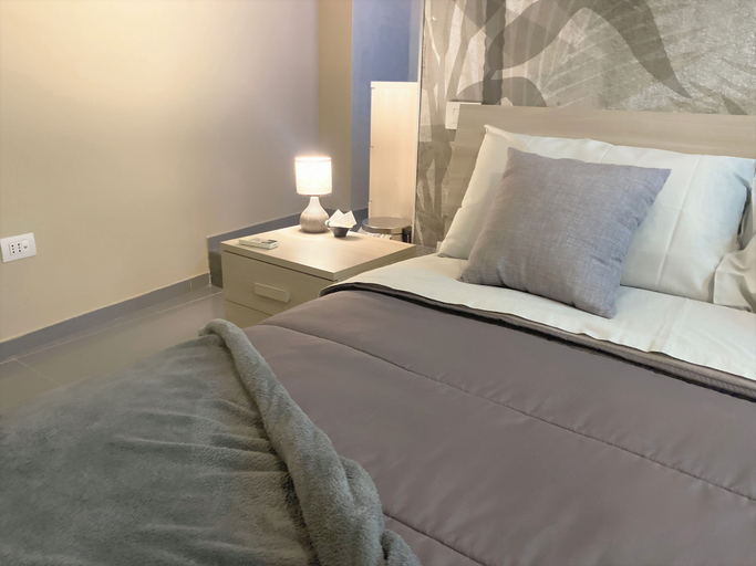 Bedroom 4, Vico Grande, Napoli