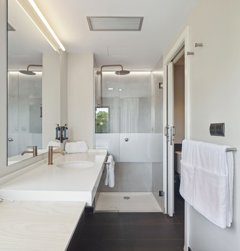 Bathroom 3, Hotel Ureder, Navarra