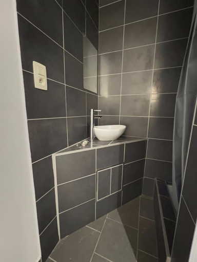 Others 5, Rive Gauche F centre - gare - aeroport, Hainaut