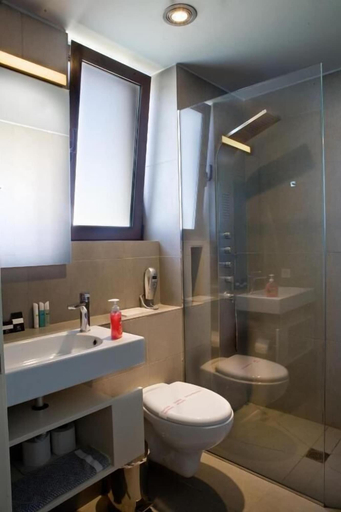 Bathroom 5, Geraniotis Beach, Crete