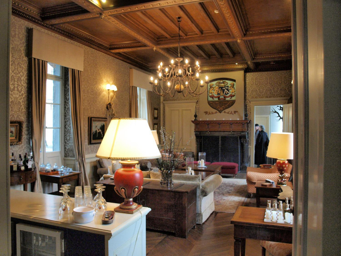 Others 4, Chateau Jemeppe, Luxembourg