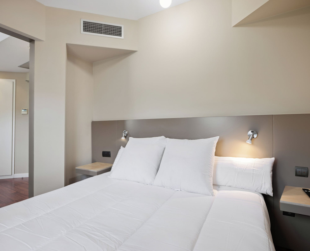 Bedroom 2, Hotel Ureder, Navarra