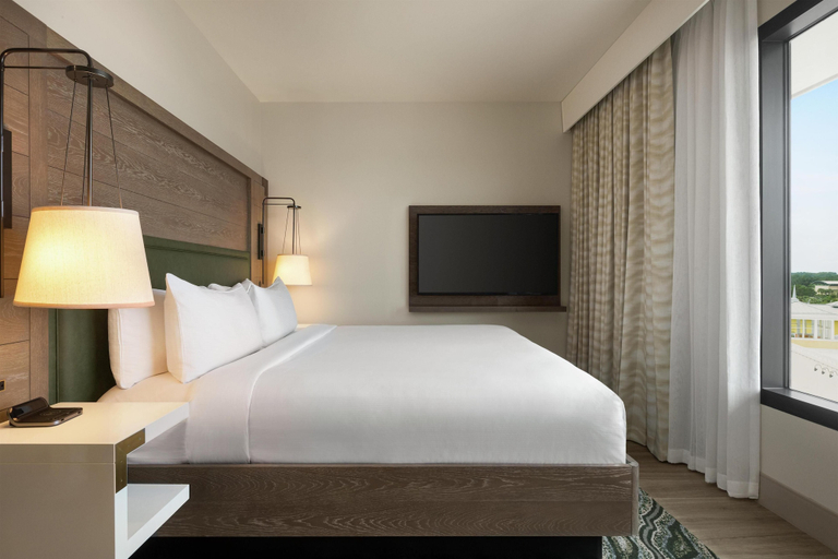 Bedroom 3, Embassy Suites by Hilton Panama City Beach Resort, Bay
