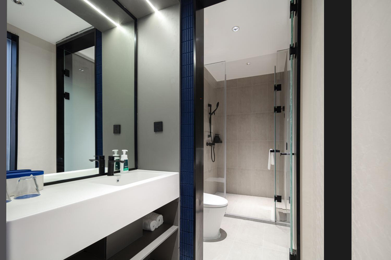 Bathroom 5, Atour Light Hotel Qingdao Zhanqiao Guancheng Road, Qingdao