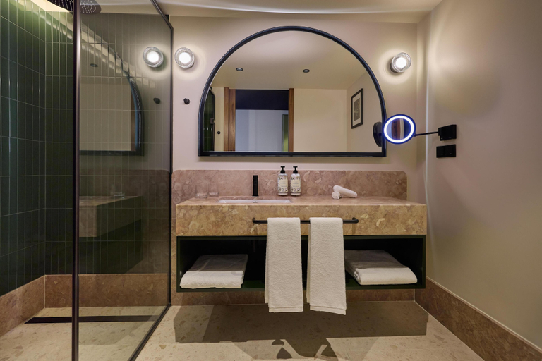 Bathroom 5, DUO Hotel Lisbon, Curio Collection by Hilton, Lisbon