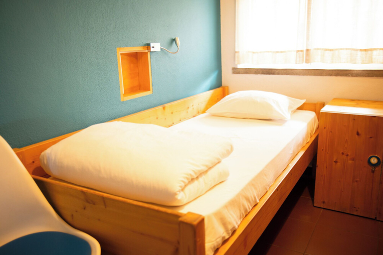 Bedroom 4, Wax Hostel & Apts, Faro