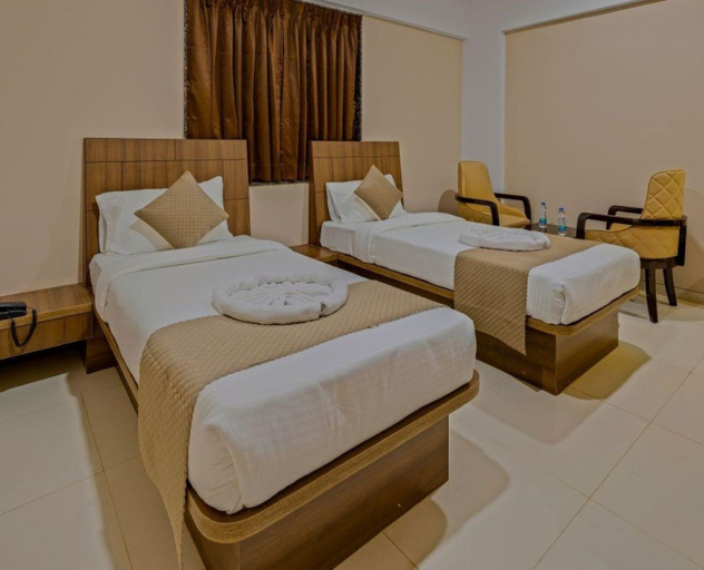 Room 2, Hotel Grand Heritage, Bagalkot