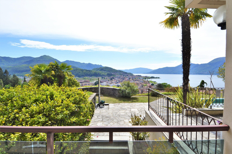 Property grounds 3, Lakefront Villa in Luino, Varese