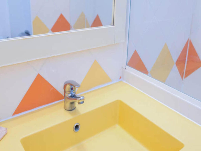 Bathroom 3, Residence Promenade des Bains, Var