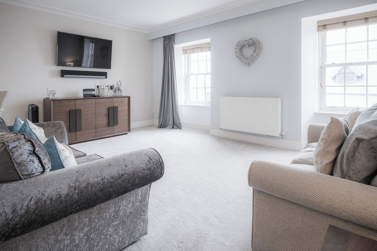 Others 5, Upper Deck - 2 Bedroom Apartment - Saundersfoot, Pembrokeshire