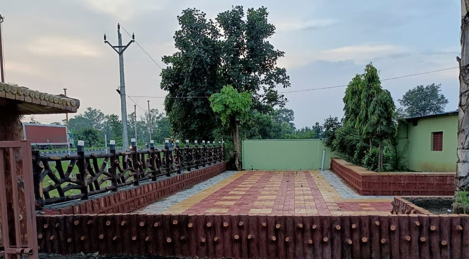 Exterior 4, Midway Treat Gopalpura, Sagar
