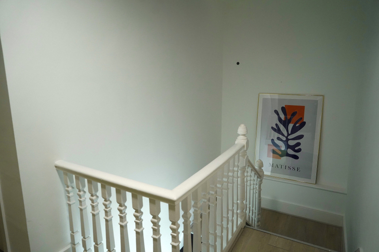 Interior 3, KW SELF CONTAIN STUDIOS ALEXANDRA PALACE, London