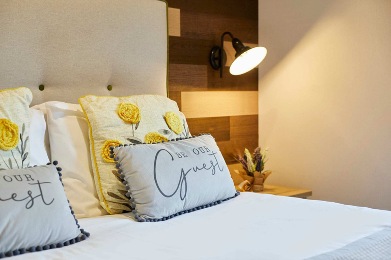 Room 2, Host Stay Cherry Lodge, East Riding of Yorkshire