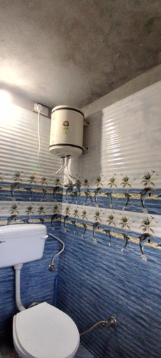 Bathroom, Paradise Camping Apple Orchard, Kullu