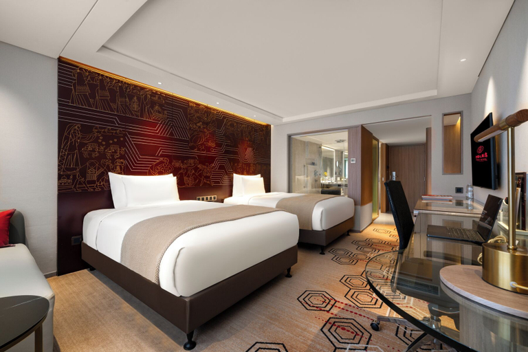 Bedroom 4, China Hotel, Guangzhou