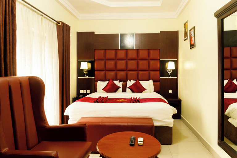 Room 4, Pinnacle Castle Hotel Asaba, Oshimili North