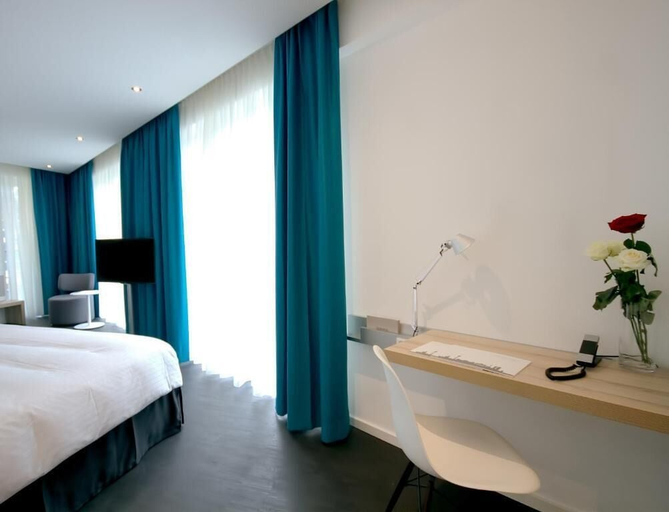 Bedroom 5, Grimms Potsdamer Platz, Berlin