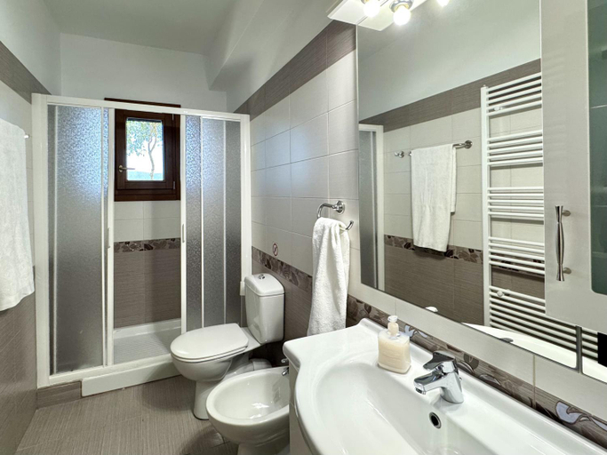 Bathroom 3, Villa Vassilis Fiscardo Kefalonia, Ionian Islands