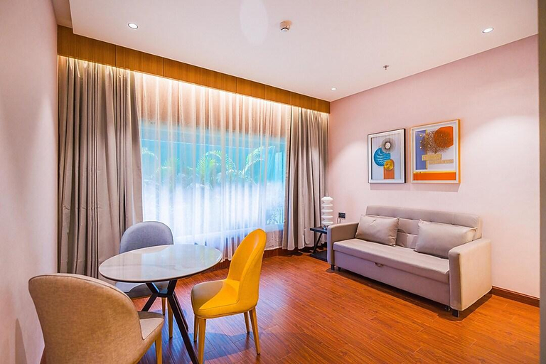 Bedroom 2, The Maple Hotel, Bhopal